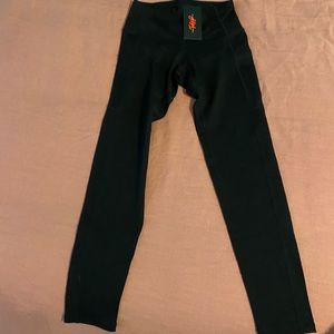 Black leggings